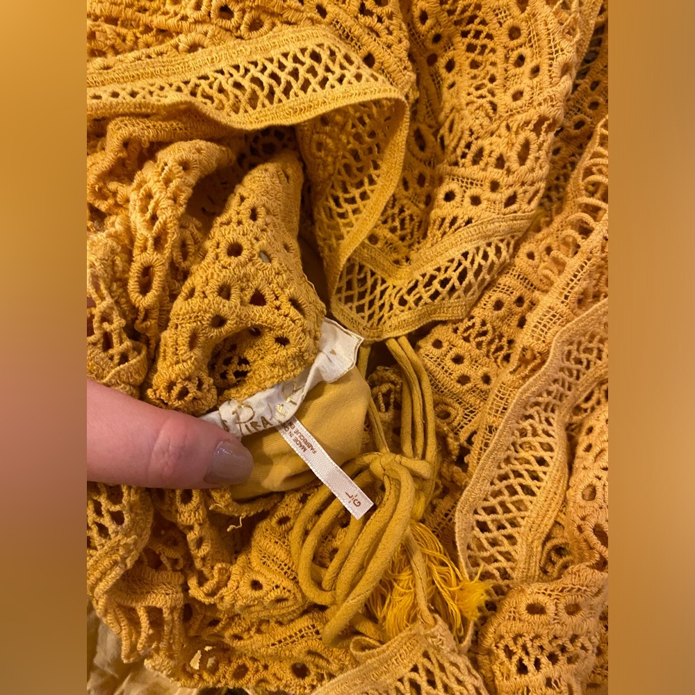 Like new Free People Jens Pirate Booty long sleeve bell sleeve yellow bodysuit - Picture 7 of 7